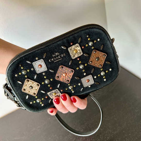 COACH CROSSBODY BAG CLUTCH / BAG WITH PRAIRIE RIVETS  - Style No. 24309 - Picture 4 of 8